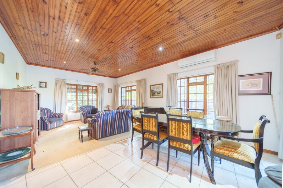 3 Bedroom Property for Sale in Bonza Bay Eastern Cape